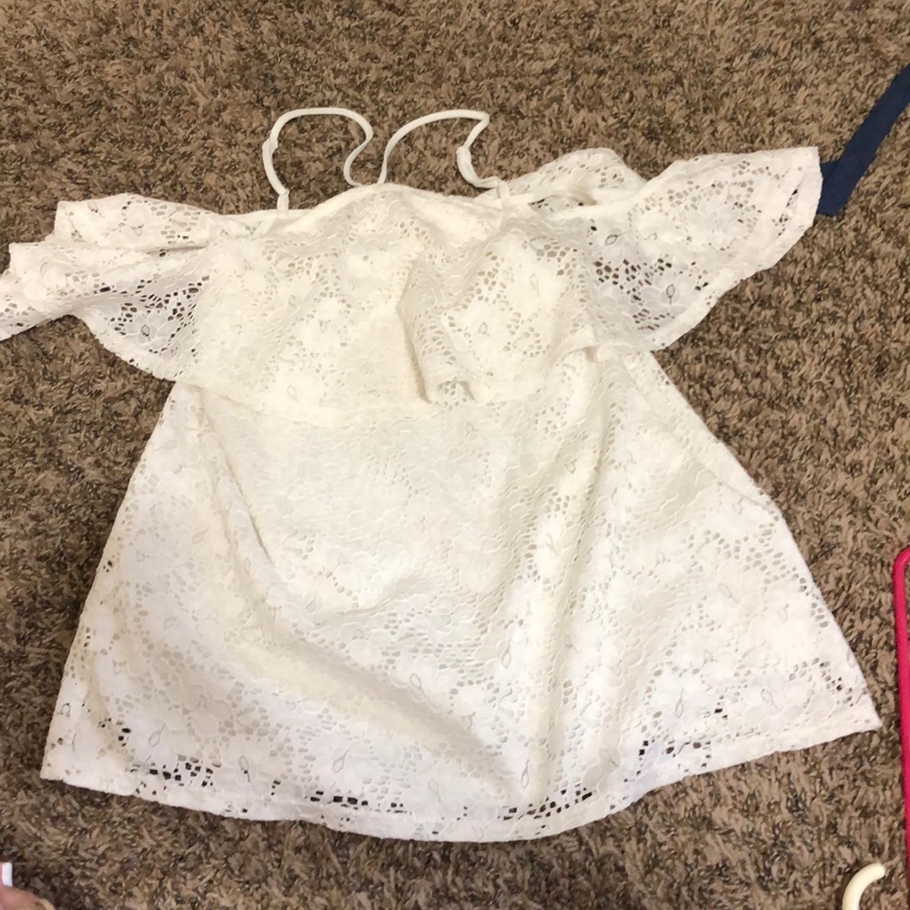 super cute lace off the shoulder